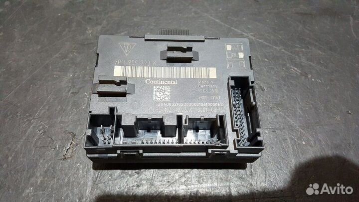 Блок управления двери передний левый Porsche