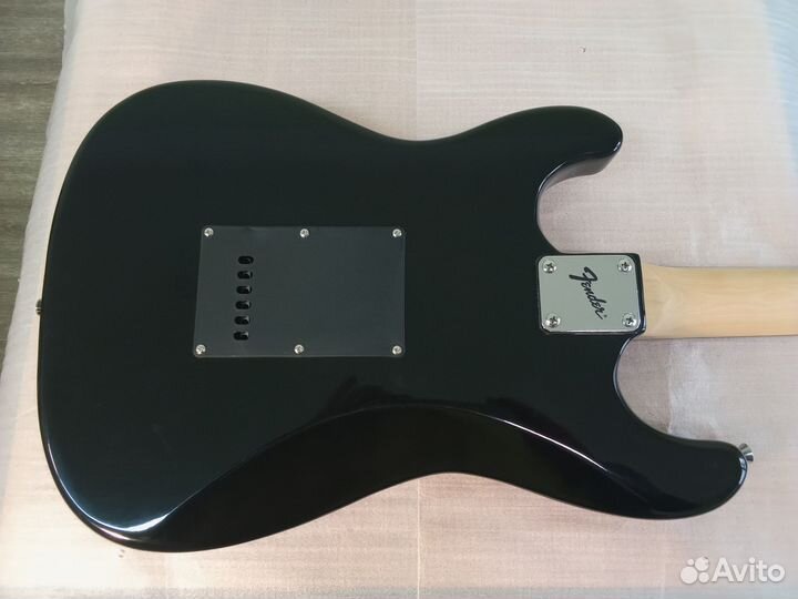 Электрогитара Fender Stratocaster