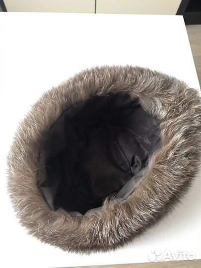 Меховая женская шапка из песца