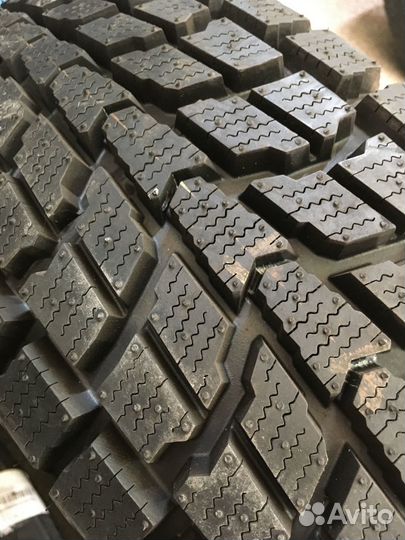 Dunlop Grandtrek SJ6 215/65 R16 98Q