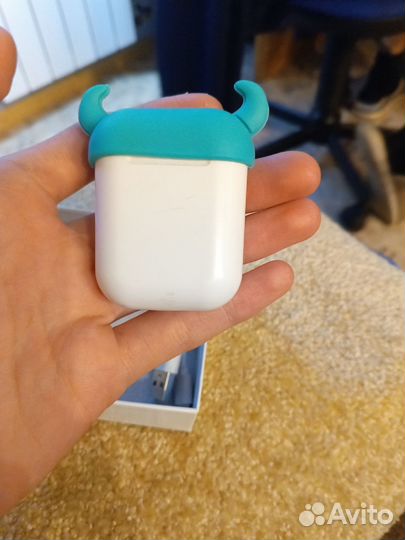 Беспроводные наушники apple airpods