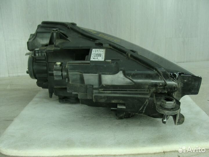 Фара левая Skoda Rapid II 2020 Лифтбек