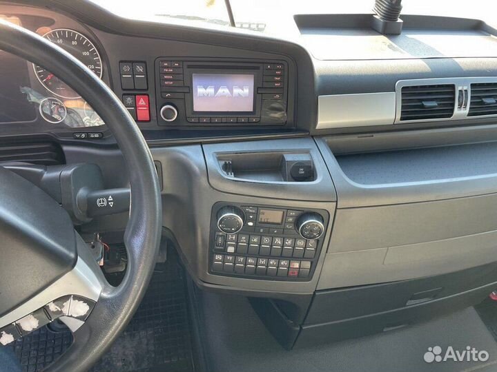 MAN TGX с КМУ, 2016