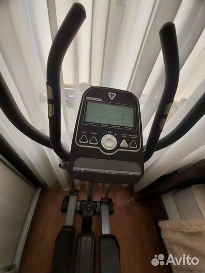 Эллиптический тренажер