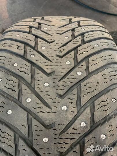 Nokian Tyres Hakkapeliitta 8 245/45 R18