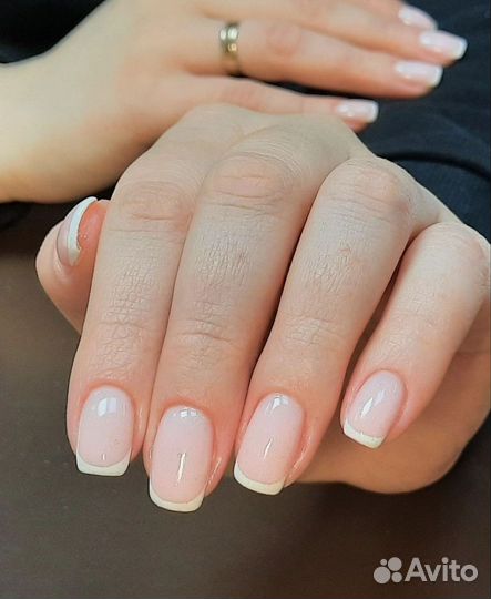 Наращивание ногтей