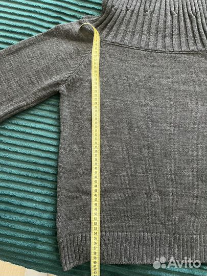 Свитер женский 42 44