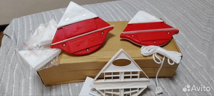 Магнитная щетка для мытья окон с водосгоном