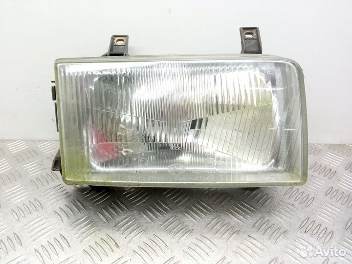 Фара Volkswagen Transporter T4 (1991-2003)