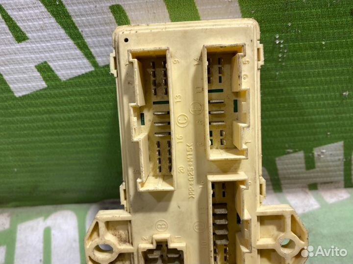 Блок предохранителей салонный Chery Amulet A15