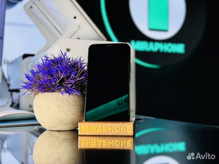 iPhone 11 Pro, 64 ГБ