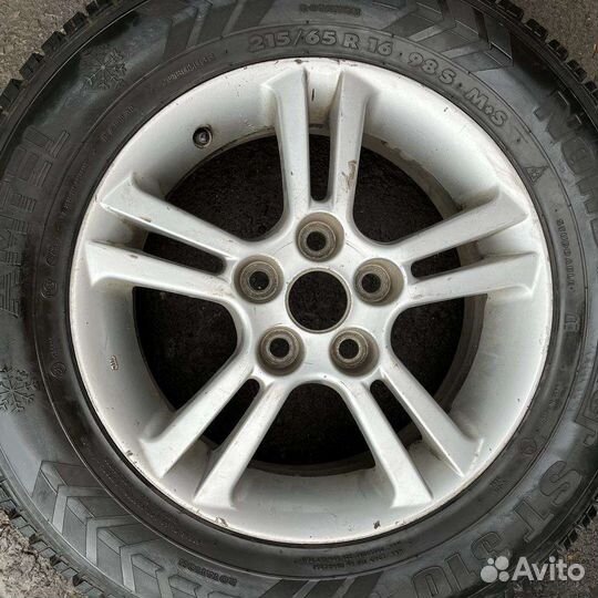 Зимние колёса 215/65/16