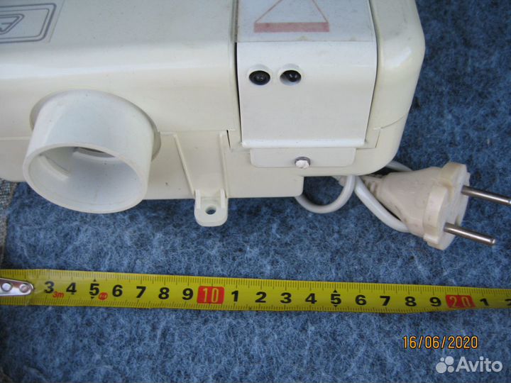 Фен-сушилка для рук автомат