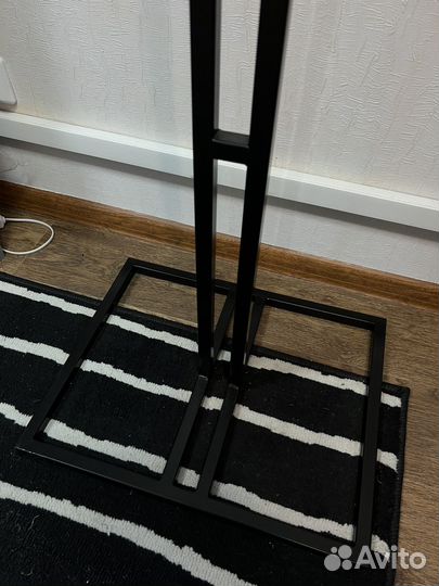 Вешалки настенные напольные лофт