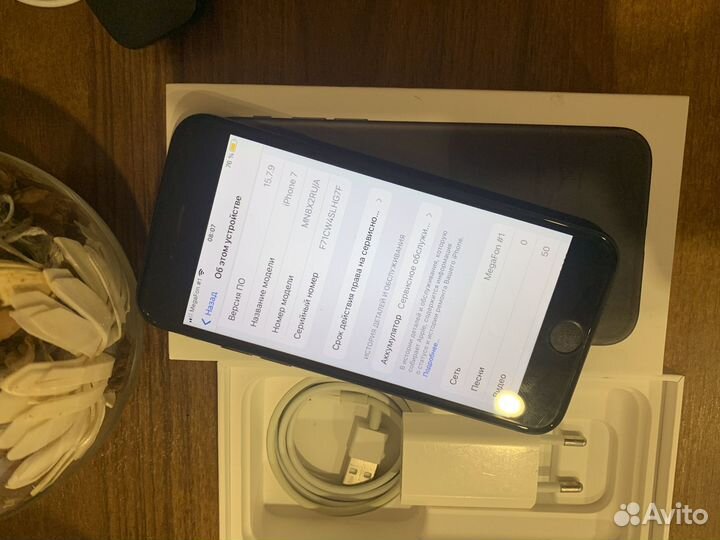 iPhone 7, 32 ГБ