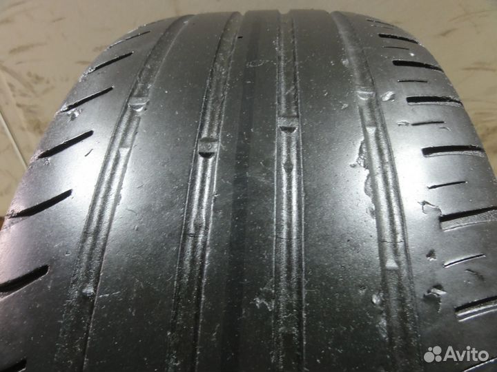 Viatti Strada Asimmetrico V-130 215/60 R16 95V
