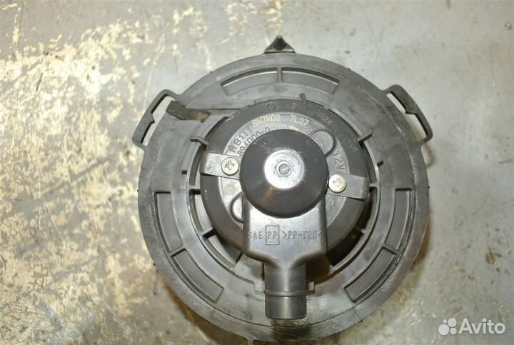 Моторчик отопителя Mazda 3 (BK) 2002-2009