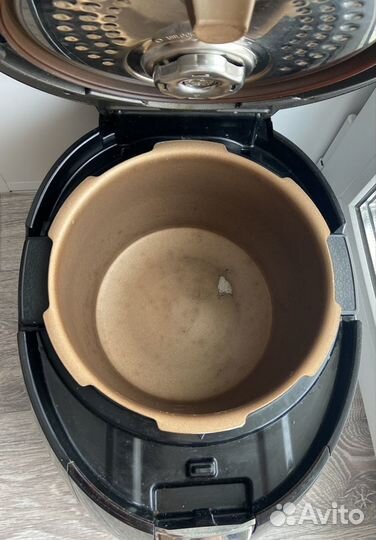 Мультиварка bork u702