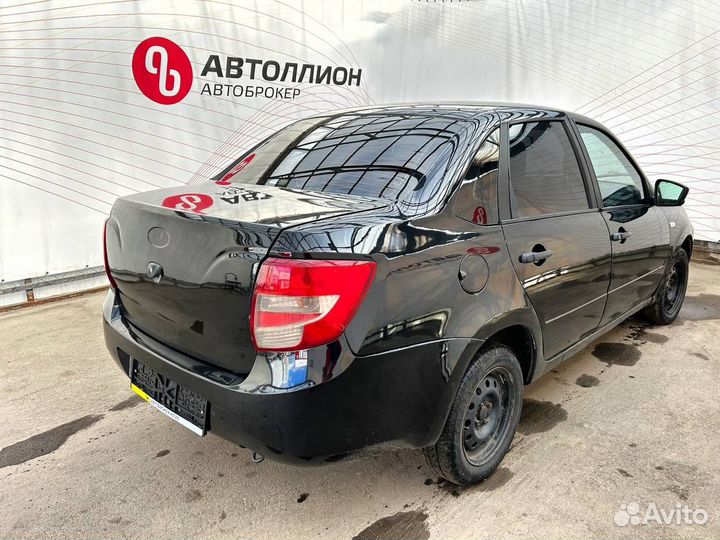 LADA Granta 1.6 МТ, 2016, 130 000 км