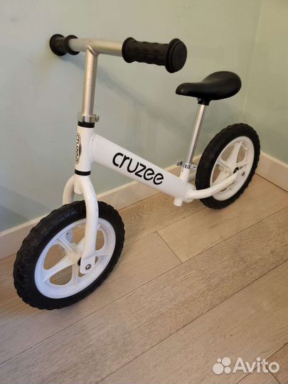 Беговел cruzee