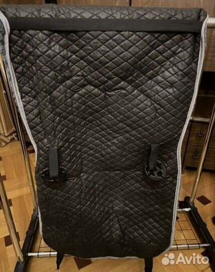 Меховые чехлы,пара