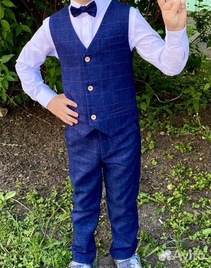 Костюм на мальчика 122