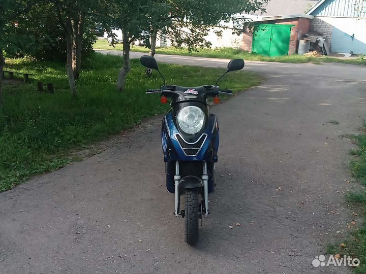 Скутер 80куб