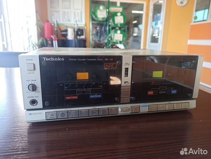 Кассетная дека Technics RS-1W