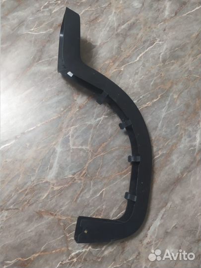 Накладка петли багажника Volkswagen Jetta 6 2014