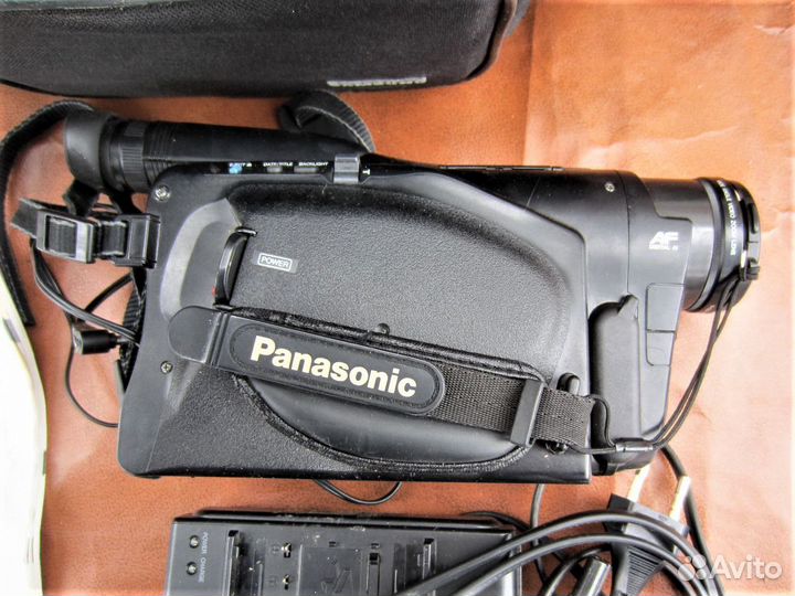 Видеокамера Panasonic NV-RX10EN