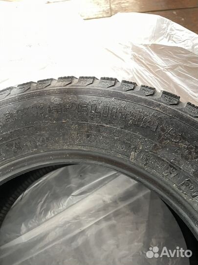 Nokian Tyres Hakkapeliitta 5 215/65 R16