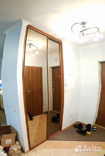 Шкаф купе в нишу