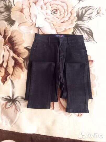Джинсы чёрные женские 48 размер новые