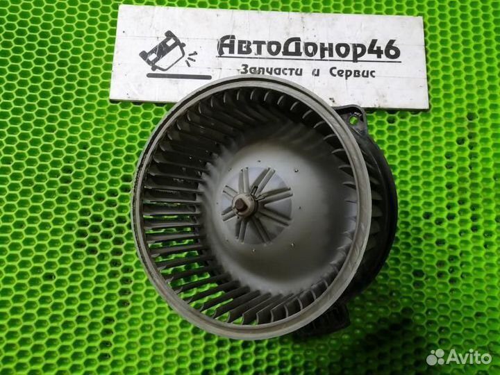 Моторчик отопителя Mercedes Benz ML W163