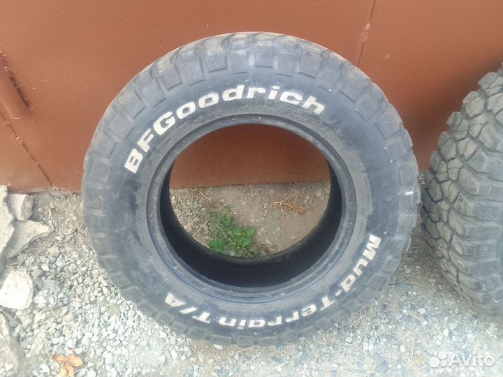 Bfgoodrich Mud-Terrain T/A 215/75 R15