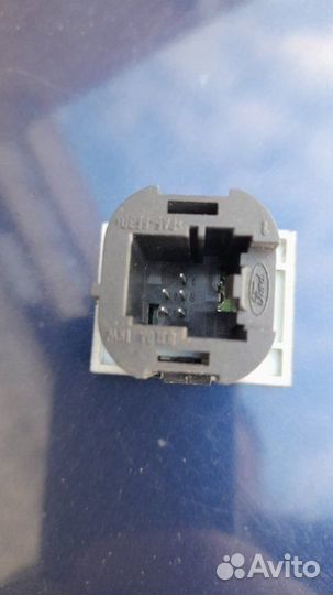 Кнопка обогрева заднего стекла Ford Focus CB4 qqdb