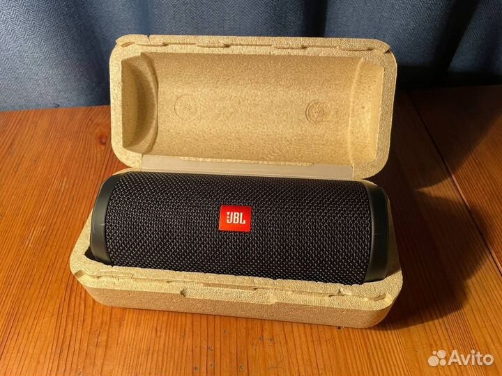 Колонка jbl flip 4