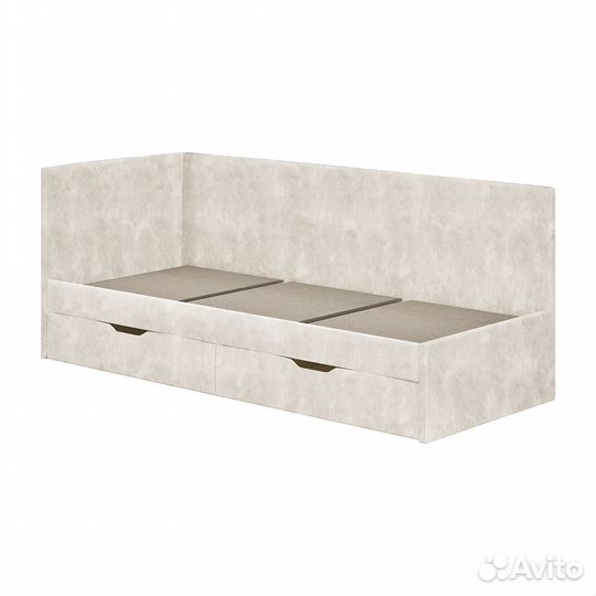 Мягкая односпальная кровать