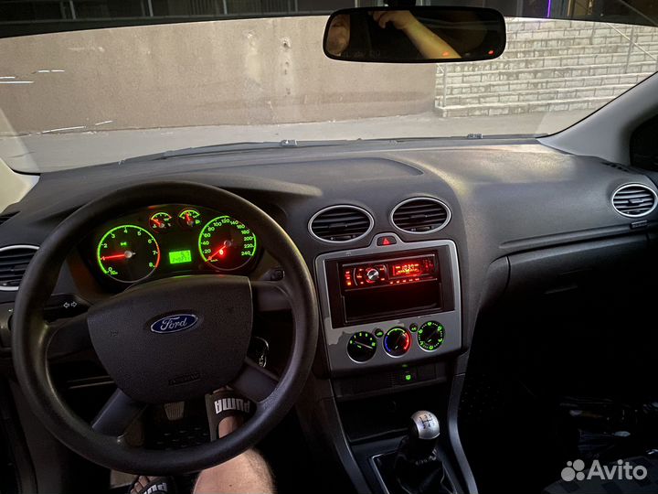 Ford Focus 1.6 МТ, 2006, 250 000 км