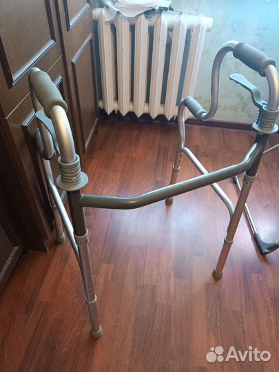 Ходунки для взрослых