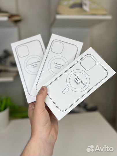 Чехол на iPhone