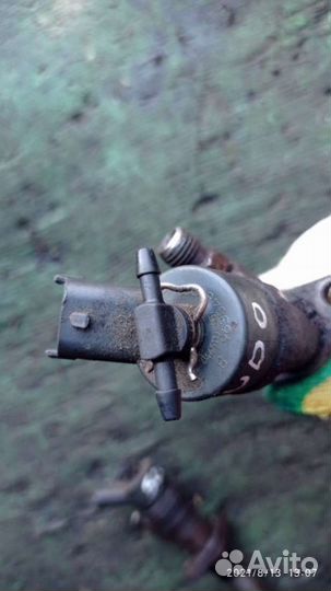 Форсунка Citroen Evasion 2001г. 0445110057