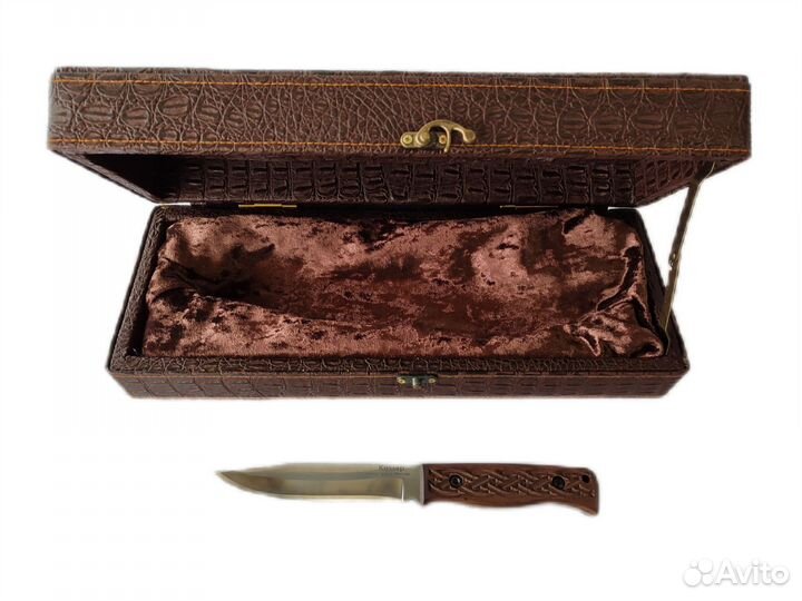 Нож ручной работы Кизляр охотник в кожаном кейсе