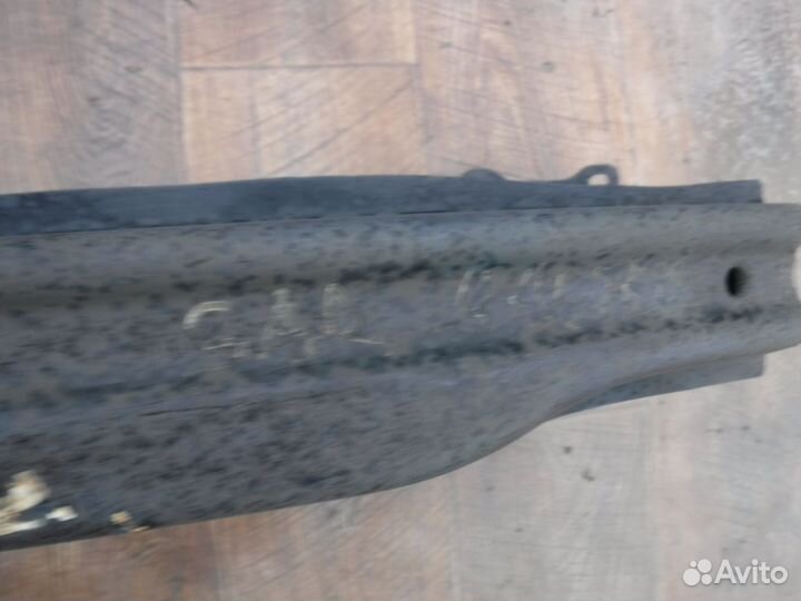 Усилитель заднего бампера volkswagen Jetta 2012