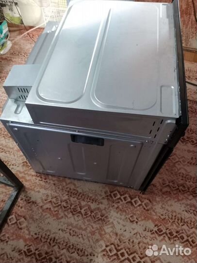 Духовой шкаф