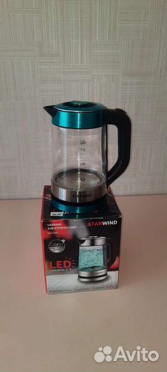 Чайник Starwind skg-3081