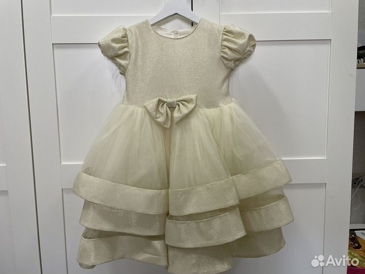 Платье праздничное