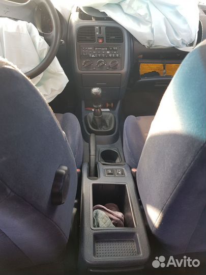 Разбор mitsubishi carisma