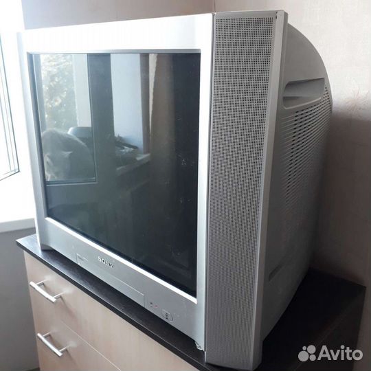 Продам телевизор sony Trinitron Color TV wega KV-S