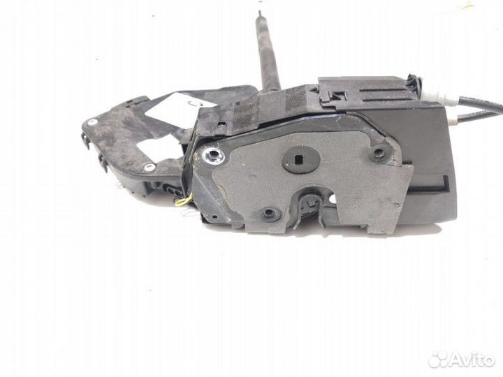 Замок двери передней левой Land Rover Discovery 5